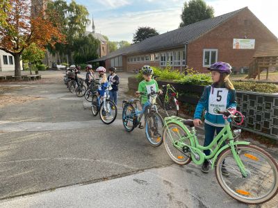 13b4357b-3c0d-4cfe-8ded-d52caf2d8896