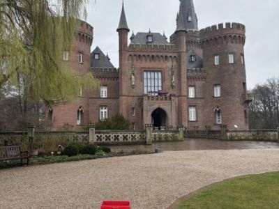 2026_BesuchSchlossMoyland1