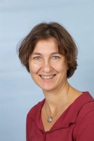 M. Niemeier, Lehrerin